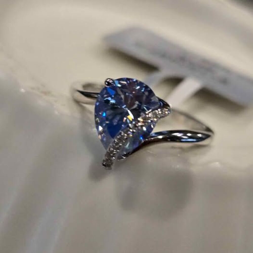 S925 Silver 2.08CT Moissanite Ring Size 5
